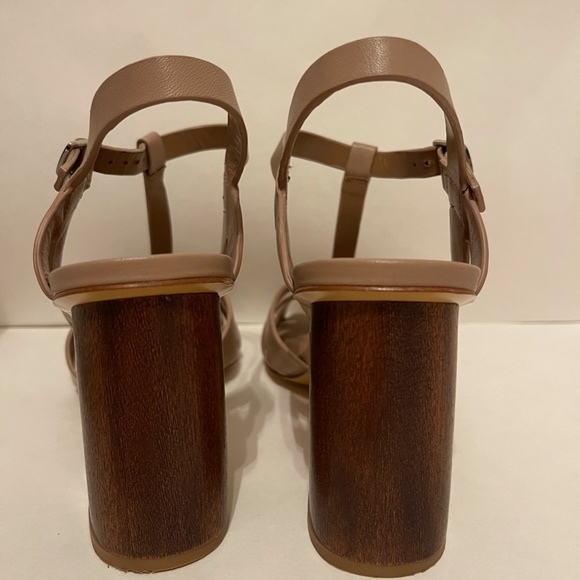 Lola Cruz-Farbe sandal. color-nude Size 39/ heel 3 1/4 in. heel - Picture 3 of 5